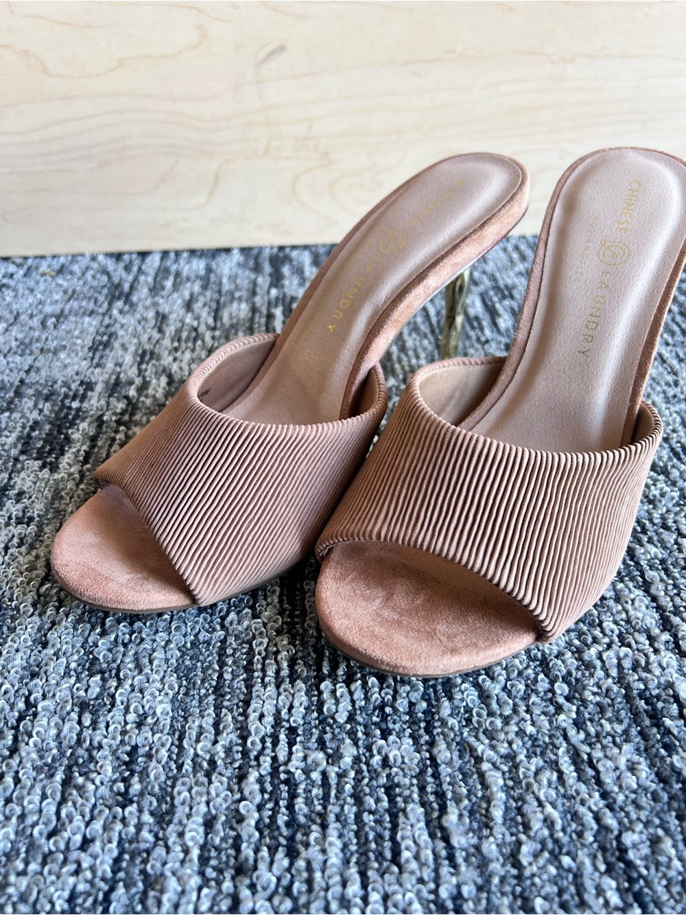 Chinese Laundry Ribbed Slide Mules in Blush Brown